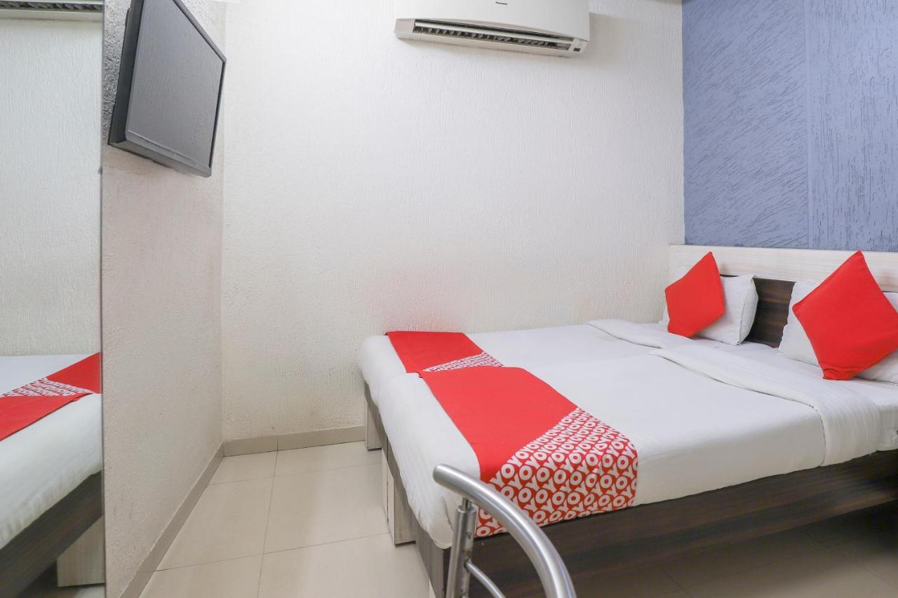 Hotel Jasmine Ahmedabad Bagian luar foto