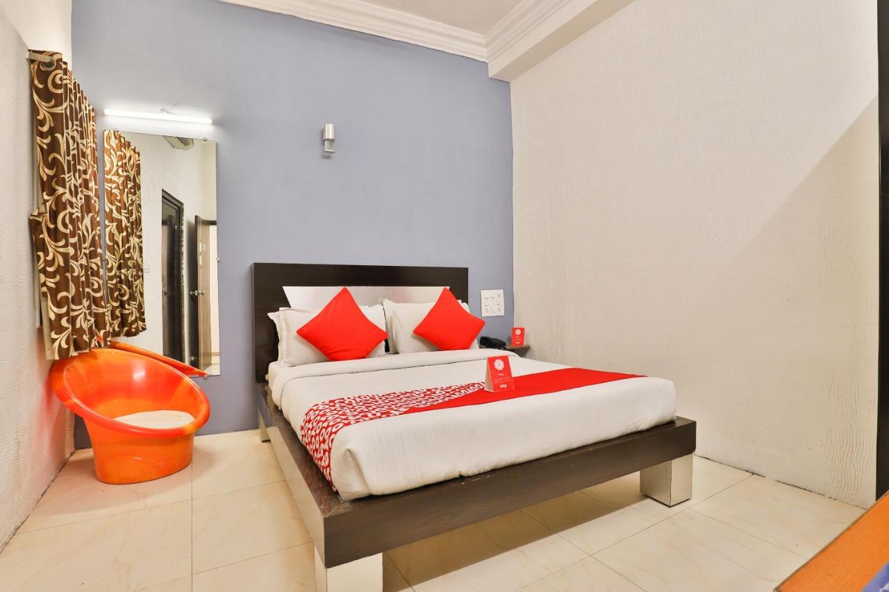 Hotel Jasmine Ahmedabad Bagian luar foto